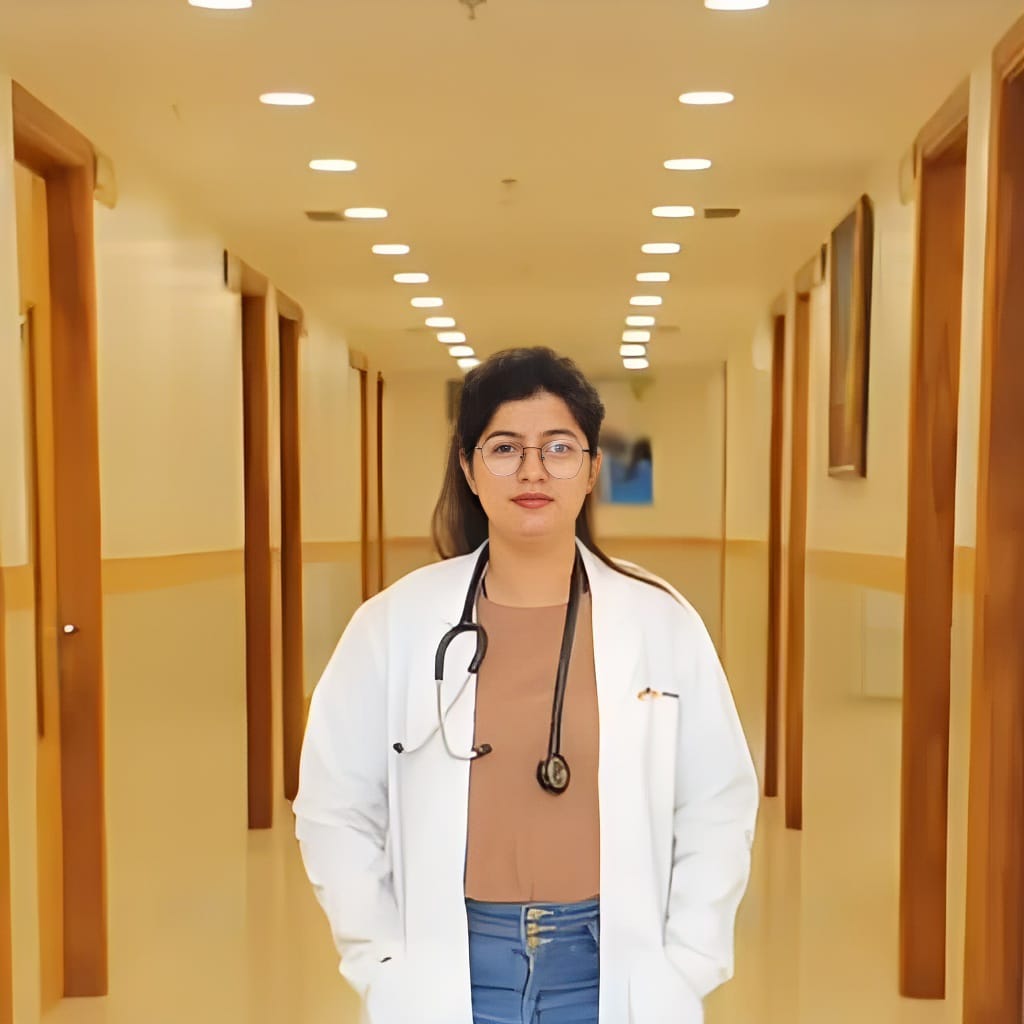 Dr.-Neeru-Malik, BAMS (RMO).jpg